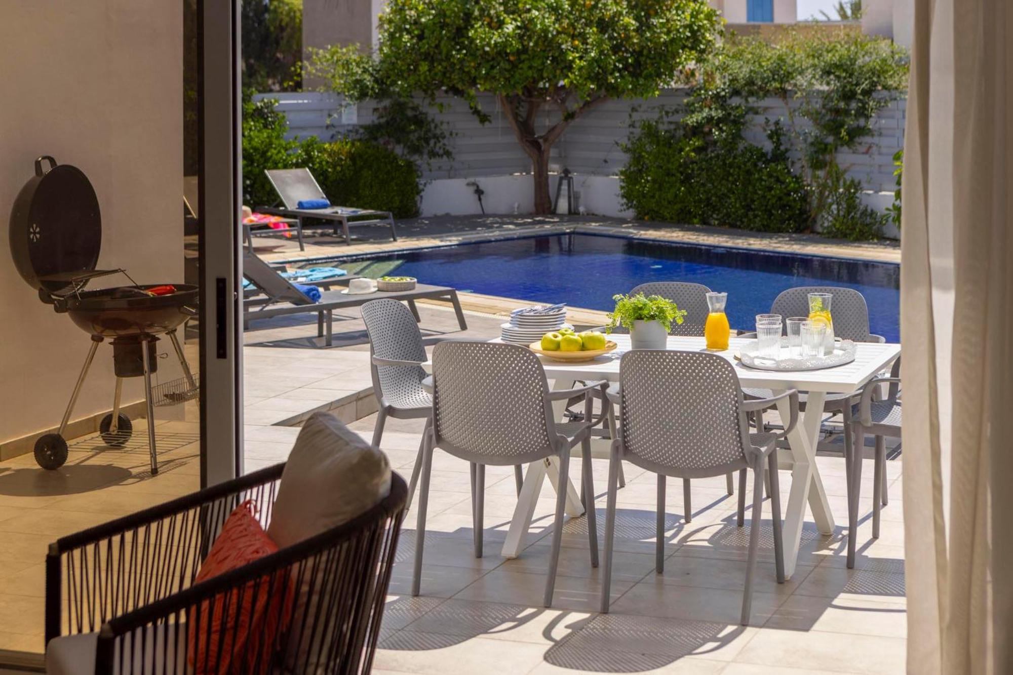 Azure Luxury Pool Villa プロタラス エクステリア 写真