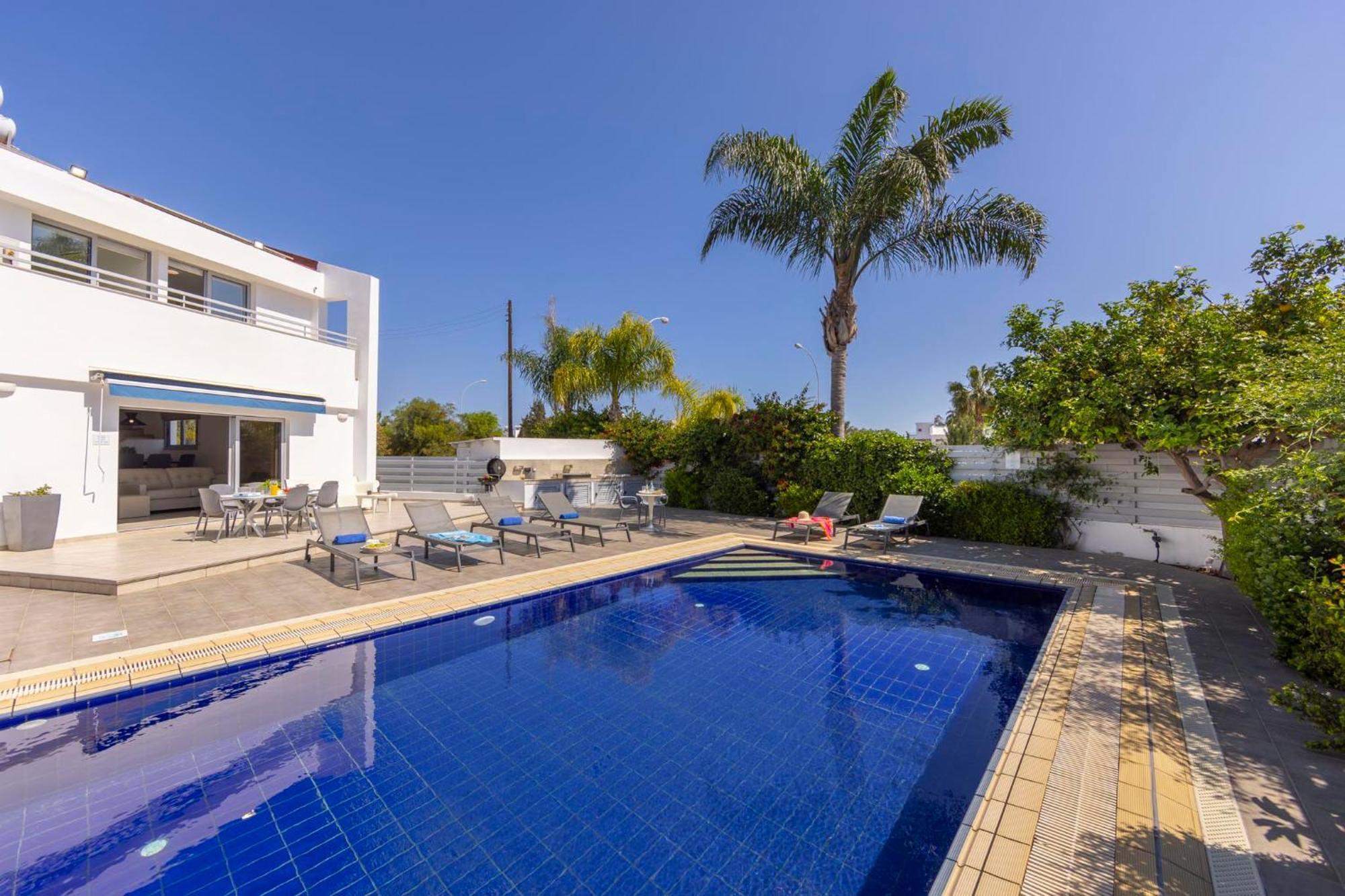 Azure Luxury Pool Villa プロタラス エクステリア 写真