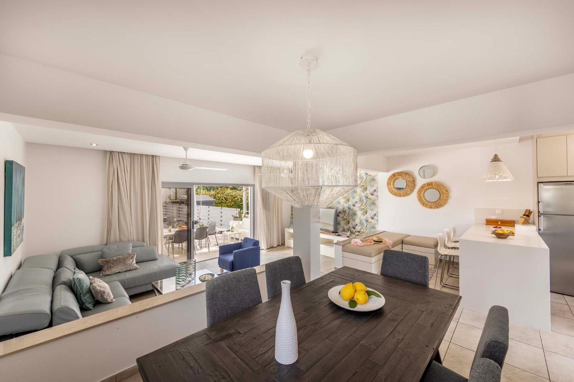 Azure Luxury Pool Villa プロタラス エクステリア 写真